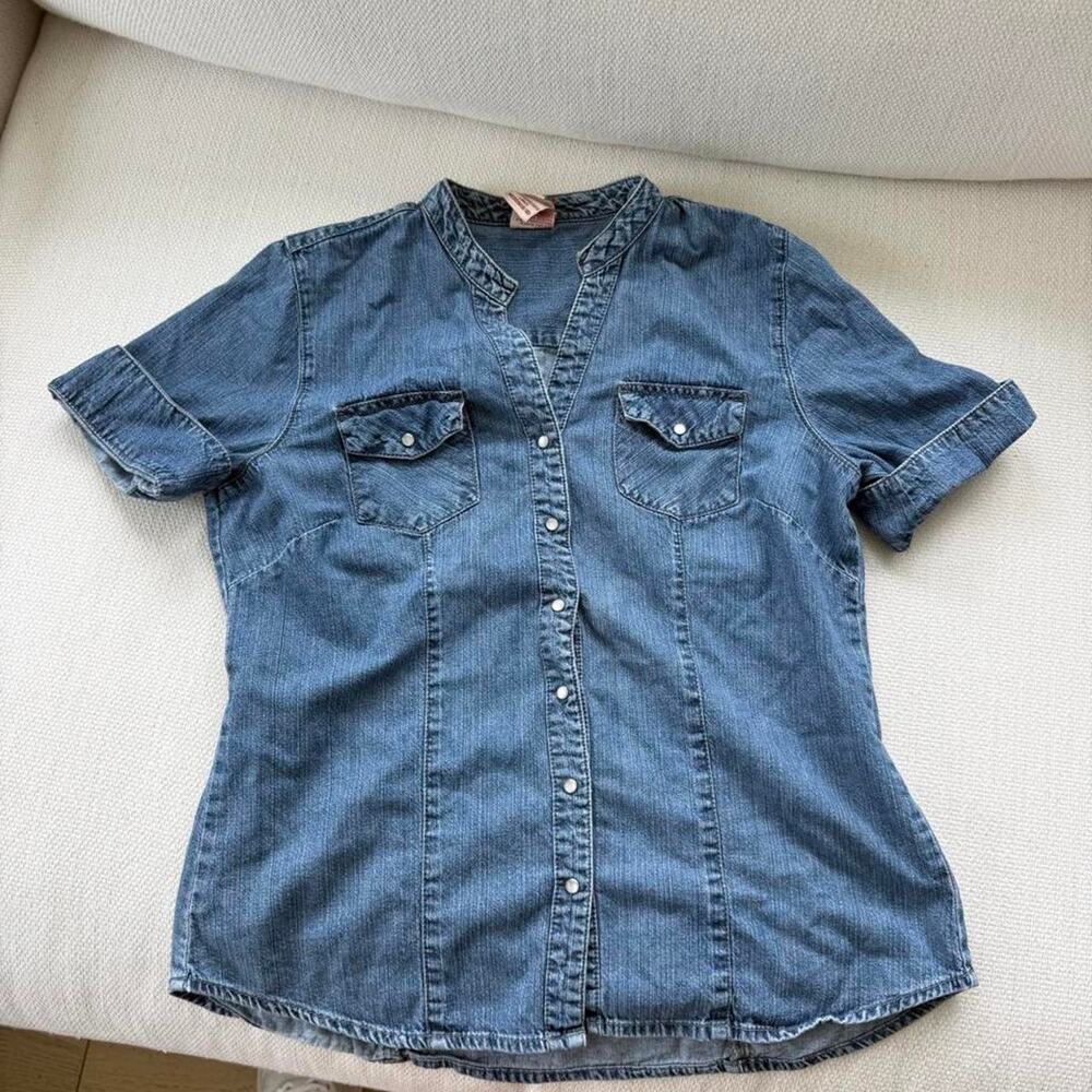 Faded glory medium wash denim button up